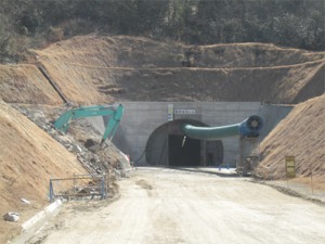 熊野黒瀬トンネル熊野側入り口