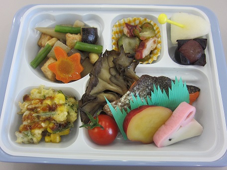 中学校給食画像