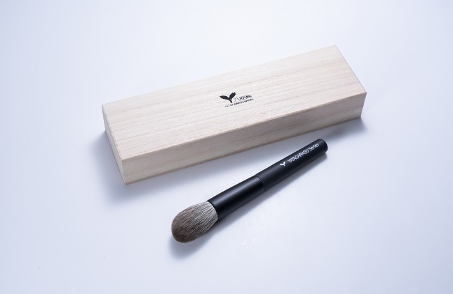 熊野市コラボ筆(チーク)