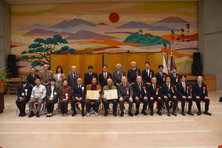 表彰式集合写真